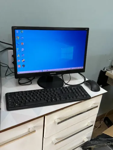 PC Completo Intel Core i3 com Monitor 19 + Teclado e Mouse