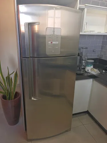 Geladeira Brastemp Active Inox