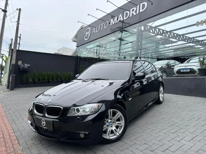 BMW 318I A 2.0 16V 136cv 5P 2012