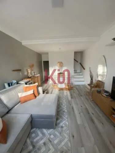 Casa para locação na Vila Cordeiro, São Paulo-SP: 3 quartos, 1 suíte, 1 sala, 3 banheiros,