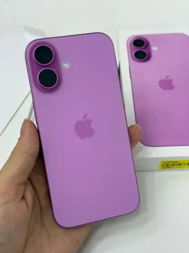 iPhone 16