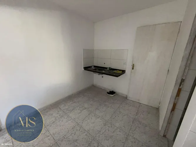 Casa para Locação em São Paulo, Jardim São João (Zona Norte), 1 dormitório, 1 banheiro