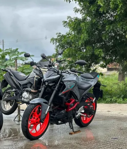 Yamaha MT03