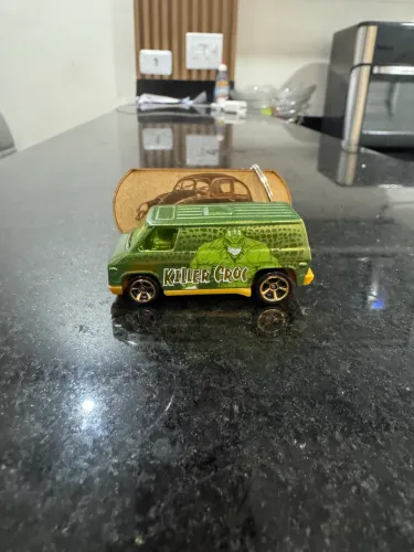 Van vilão do batman hot wheels 
