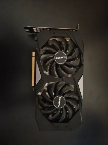 RTX2060 6GB GIGABYTE