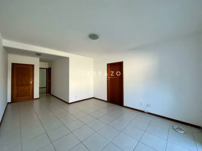 Cobertura para locação com 2 quartos - Agriões - Teresópolis/Rj