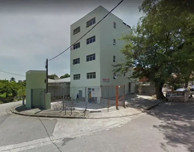 Loja na Rua Carlos de Mesquita, 250 450 m²