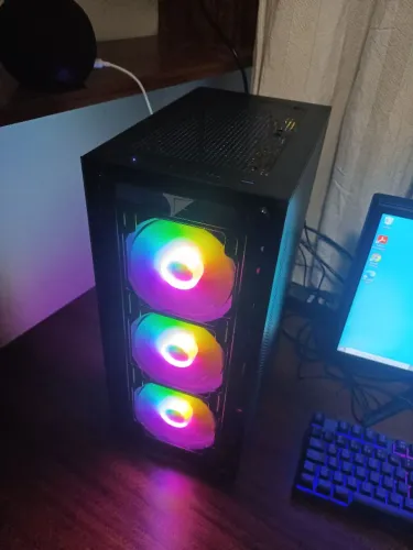 PC GAMER EM PERFEITO ESTADO