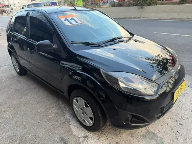 Ford Fiesta 1.0 Rocam SE Plus Hatch 8V Flex 4P Manual 2011