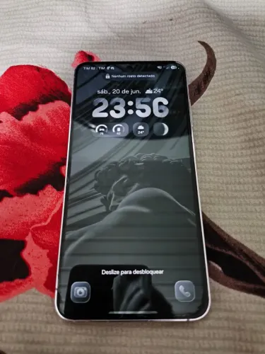 SAMSUNG GALAXY S23