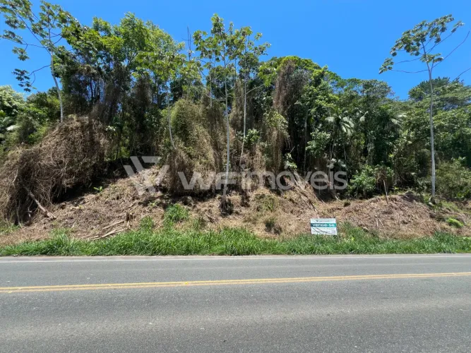 Terreno à venda no bairro Vila Itoupava, rodovia SC-108