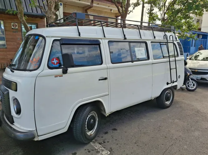Volkswagen Kombi Standard 1.4 MI Total Flex 8V 2009
