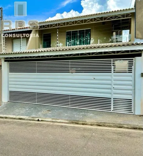 Imóvel com 04 Dormitórios sendo 01, Sala estar e jantar, Lavanderia , Área Gourmet ,Garage