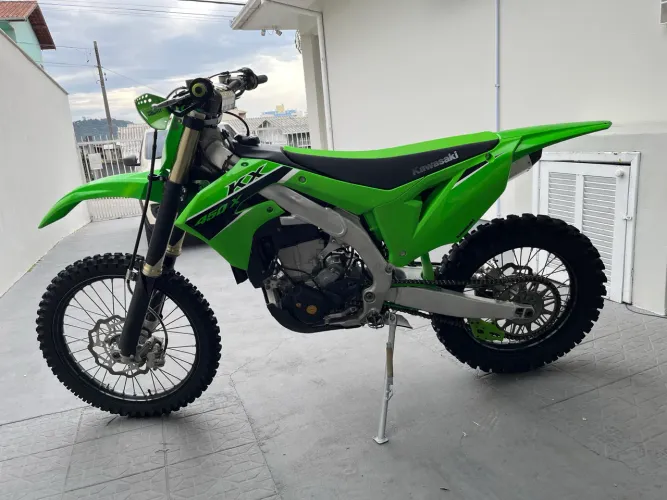 Kx 450x 2023 66 horas originais