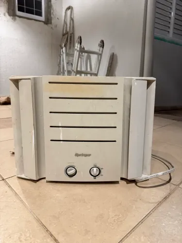 Ar condicionado de janela 7.500btus