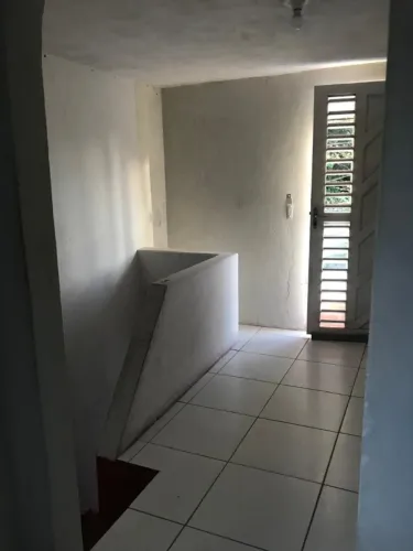 Casa tranquila de primeiro andar em Nova Descoberta