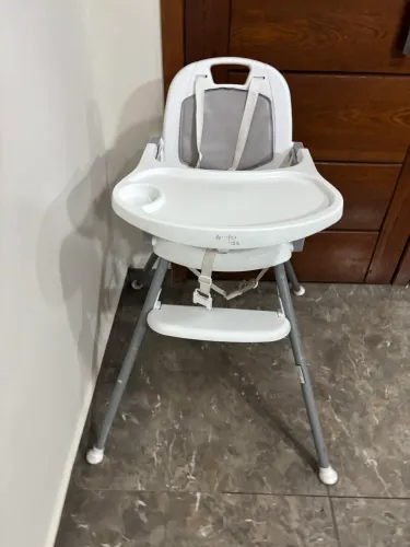 Vendo cadeira alimentação