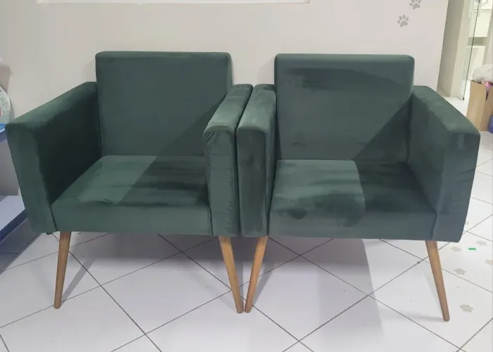 Poltronas estofadas 