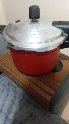 Panela de pressão tramontina vermelha 