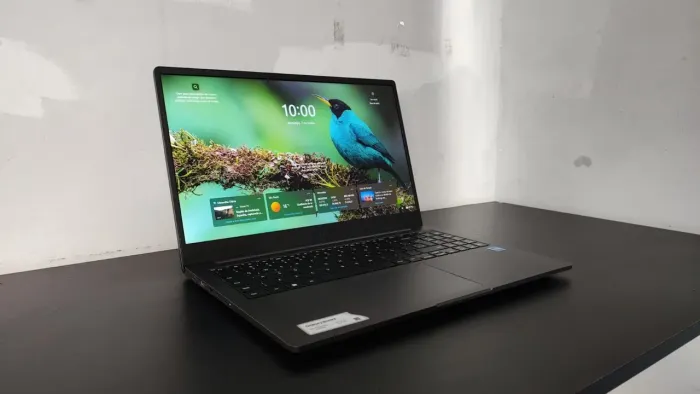 Notebook Samsung galaxy book2 intel core i5-1235u, windows 11 home, 8GB, 256CB SSD, 15.6"