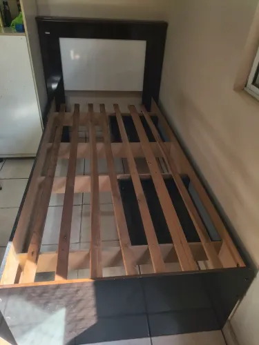 Cama de solteiro