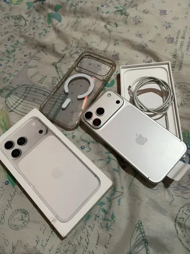 Iphone 17 pro max 256gb com caixa