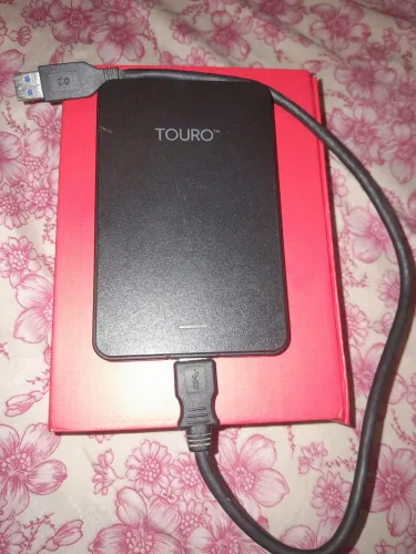 HD externo 1tb semi novo