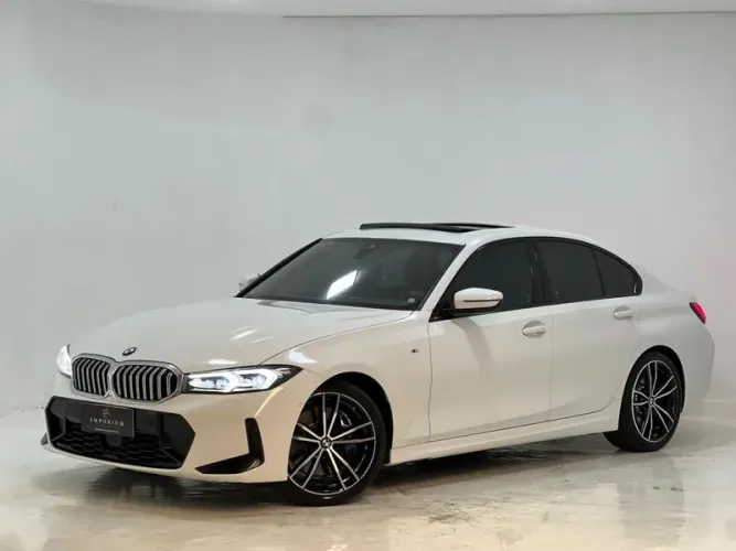 BMW 320I A 2.0 TB M Sport Activeflex 16V 4P 2024