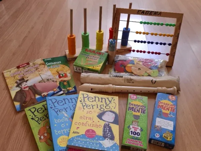 Kit pedagógico Infantil com flauta Yamaha