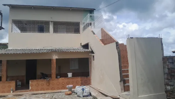 Alugo sobrado no Bujari 