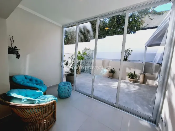 Casa à Venda em Condomínio Fechado  Vinhedo/SP | 3 Suítes e Vista Privilegiada