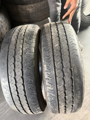 Pneus 195/70/15 marca Pirelli de carga