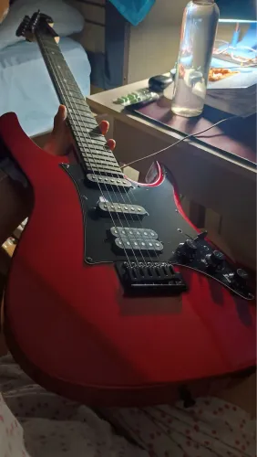 Guitarra fender