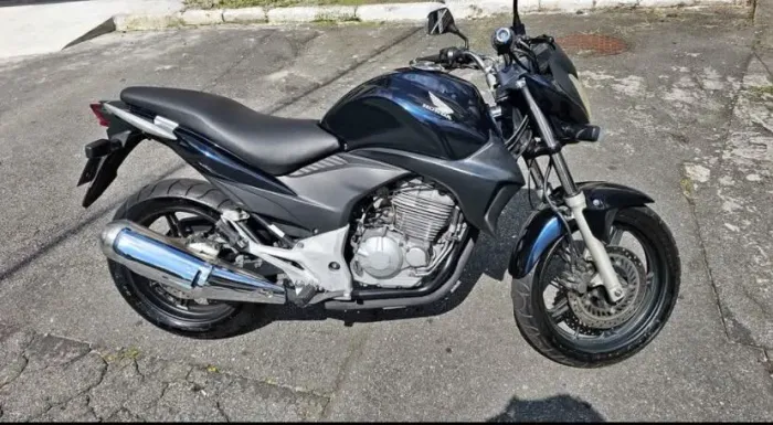 Cb 300 somente venda