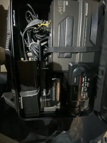 Filmadora Antiga Anos 80 Panasonic M5 VHS - Kit Completo Na Maleta Com Manual