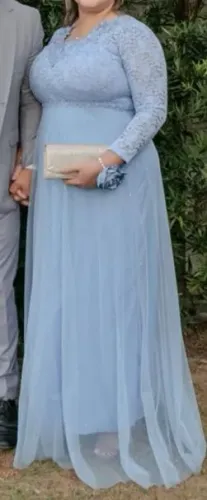 Vestido de festa madrinha plus size azul serenity G1