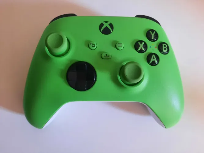Controle Xbox Series S/X verde