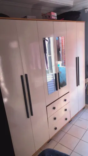 Guarda roupa