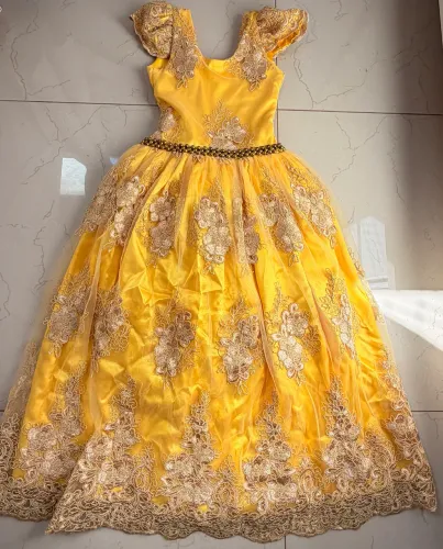 OPORTUNIDADE ÚNICA- Vestido de Festa Infantil Luxo | Feito Sob Medida
