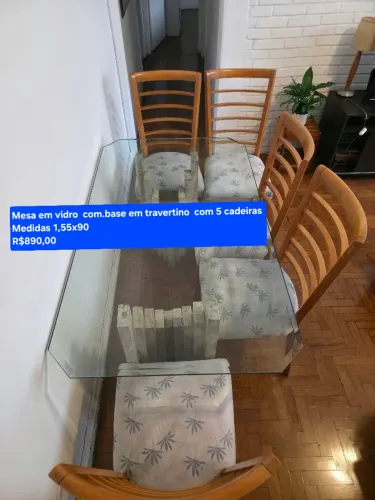 Mesa de jantar com 5 cadeiras