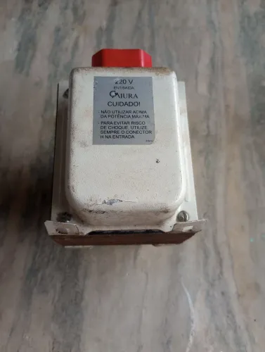 Transformador bivolt