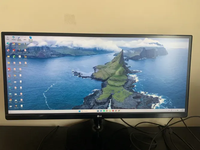 Monitor LG Ultrawide