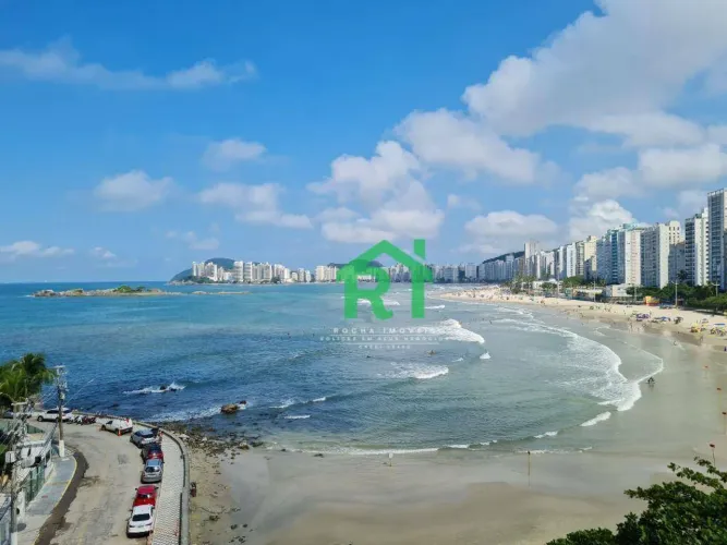 Apartamento com 3 quartos (1 suíte), 1 vaga à venda em Pitangueiras, Guarujá.
