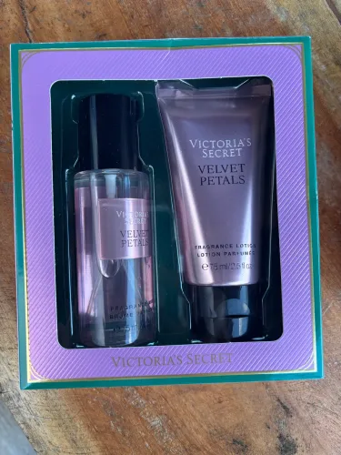 Kit Victoria?s Secret mini