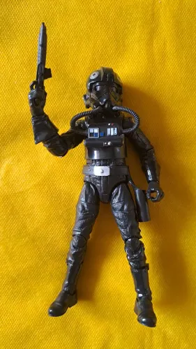 MOBILE TOY * MT Tie Pilot 15cm Star Wars Black Original Piloto