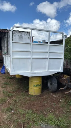 Vende-se Carroceria para Caminhão 3/4 em Maceió-AL