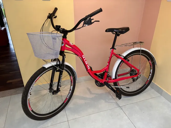 Bicicleta Feminina aro 26 novinha! 
