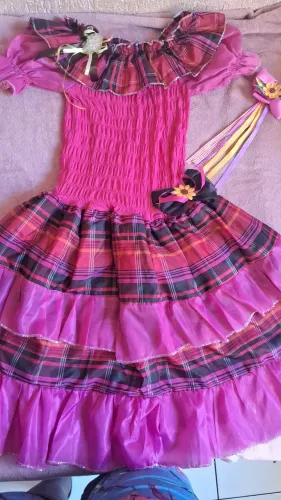 Alugo vestido de festa junina 