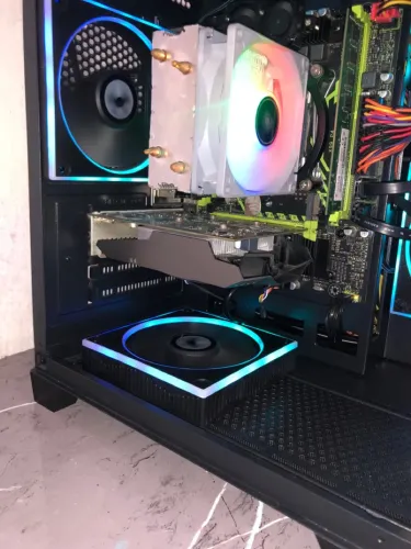 Placa de vídeo Rx 550 séries 4gb ddr5 pra vender hoje
