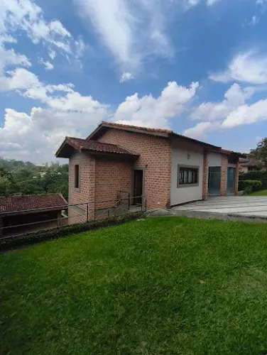 Casa com 4 dormitórios para alugar, 250 m² - Granja Viana - Cotia/SP